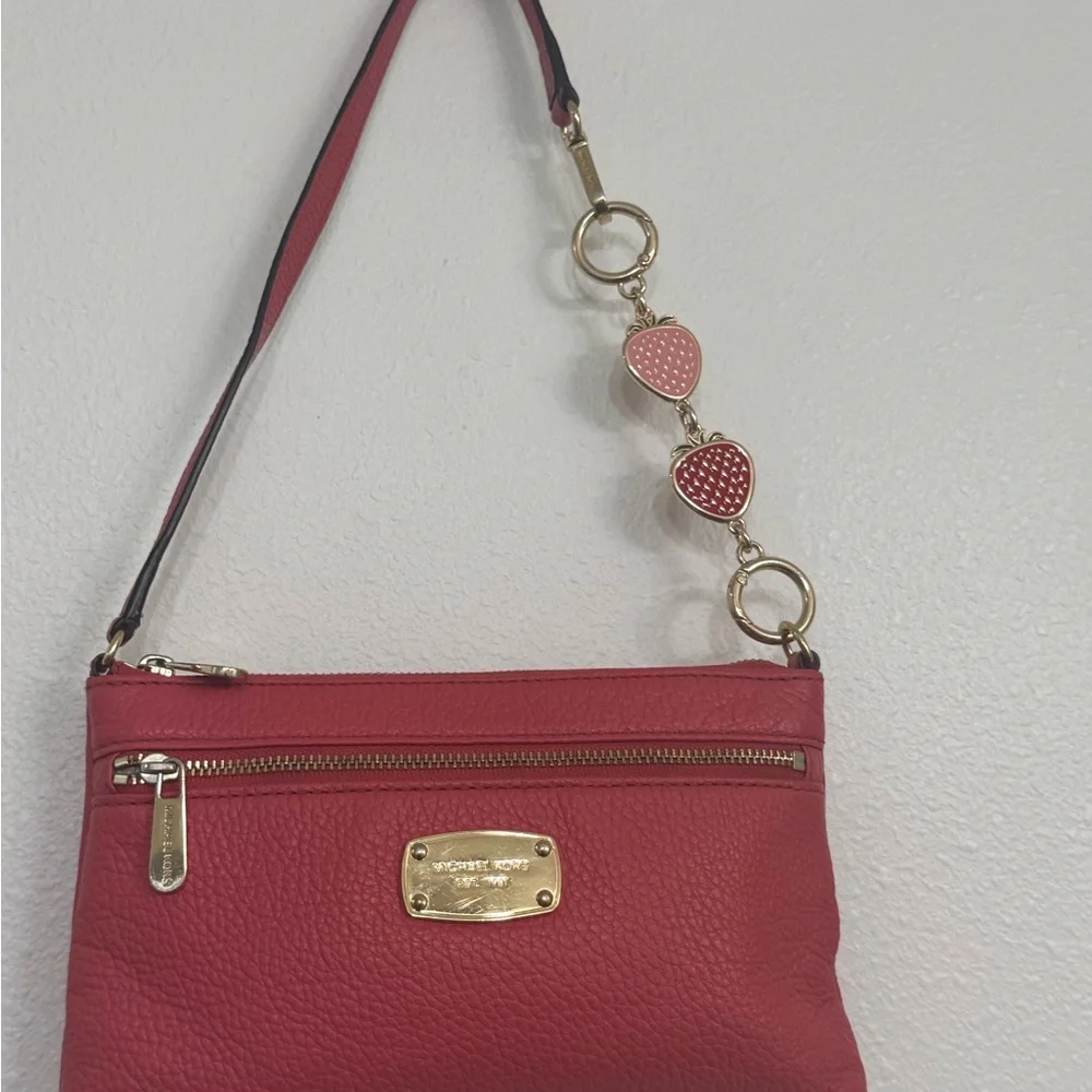 🍓🍓🍓Michael Kors Red Leather shoulder Bag